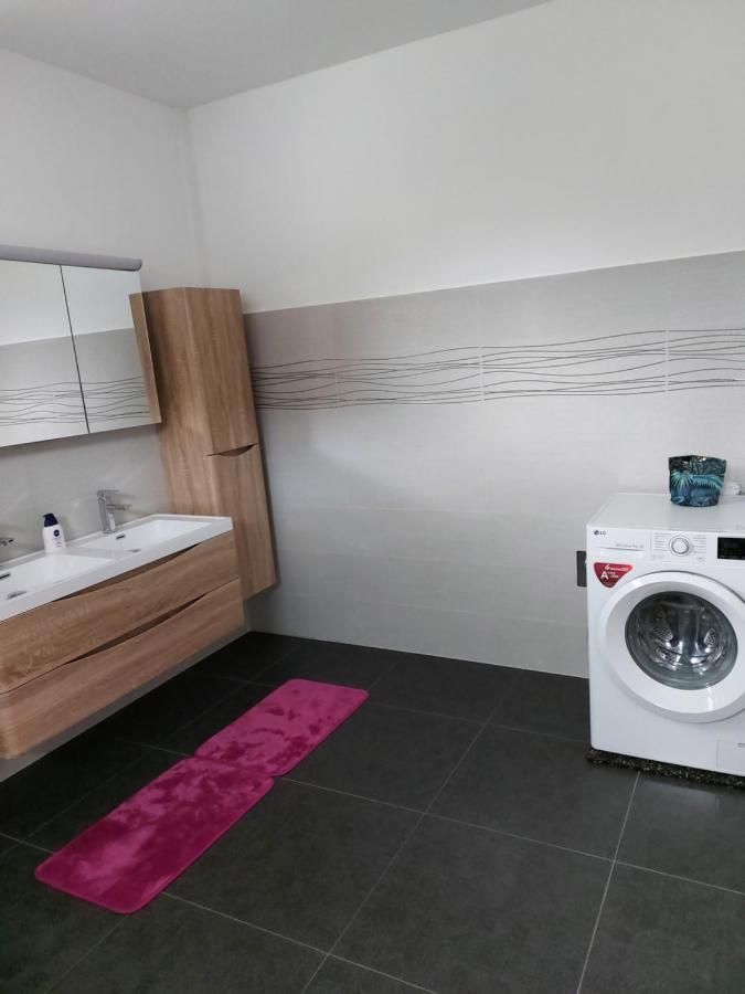 Ferienhaus Vagner 弗思 外观 照片